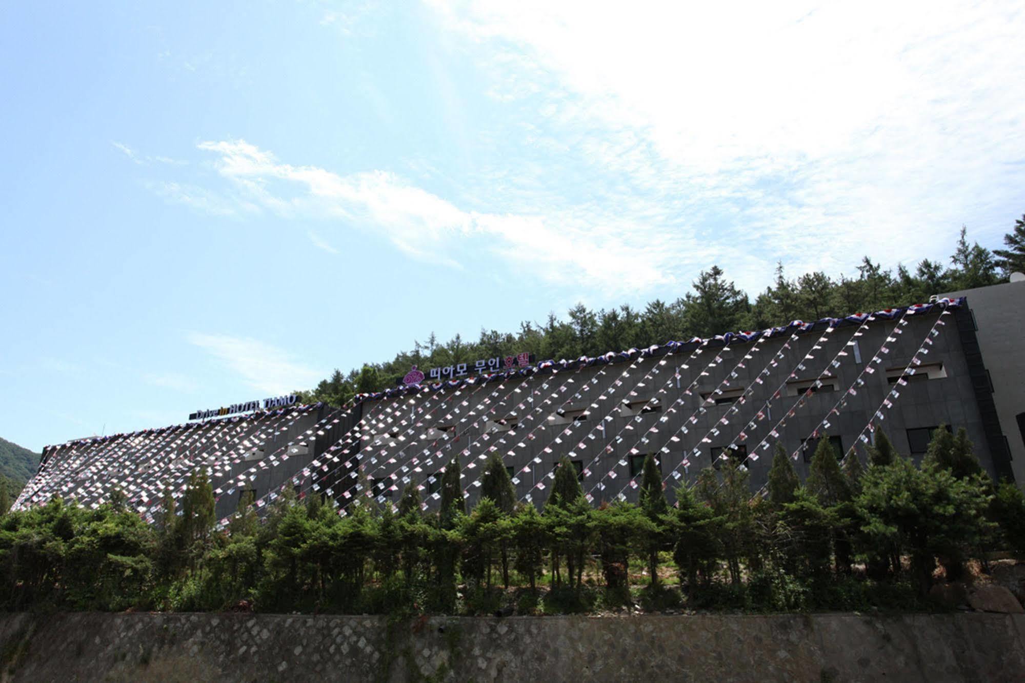 Drive In Hotel Tiamo Pocheon Eksteriør bilde