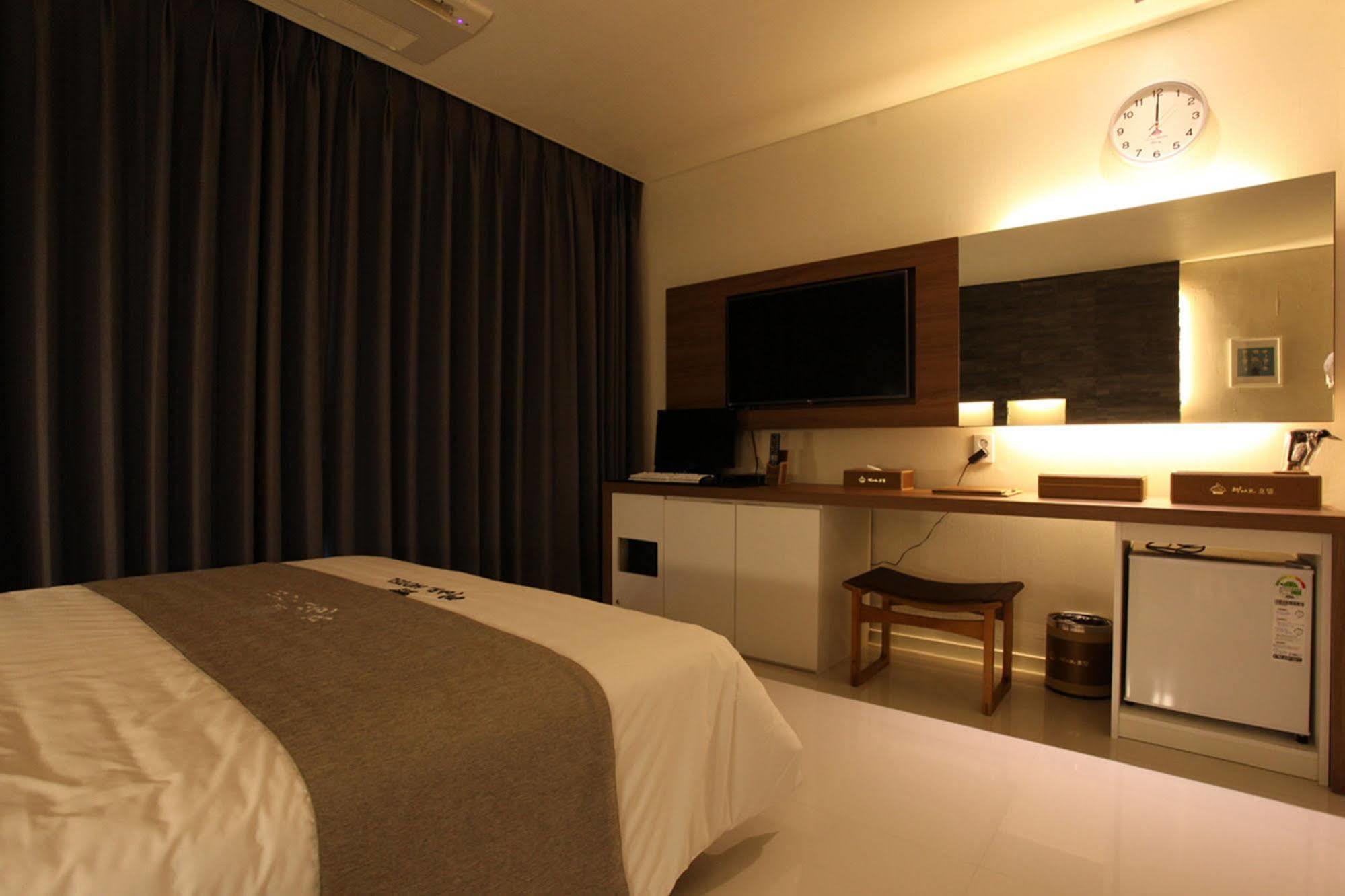 Drive In Hotel Tiamo Pocheon Eksteriør bilde