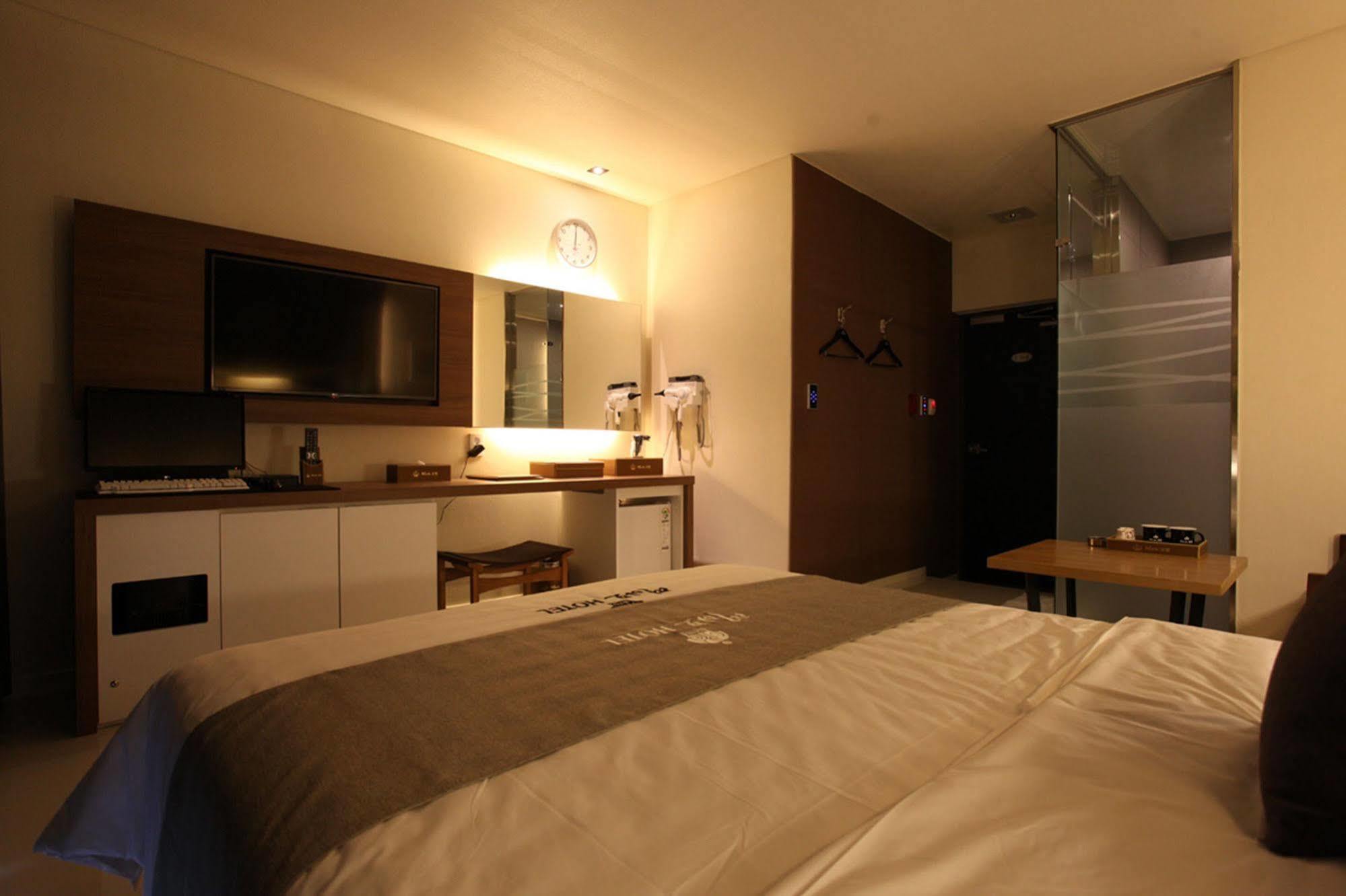 Drive In Hotel Tiamo Pocheon Eksteriør bilde
